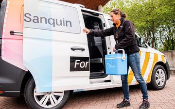 Sanquin busje