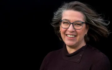 Foto van Ingrid, die 150 zakken plasma ontving vanwege de ziekte HUS