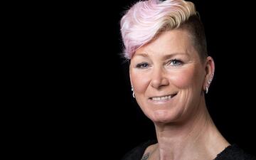Foto van Rachel bij het artikel over haar bloedtransfusie bij de behandeling van longkanker