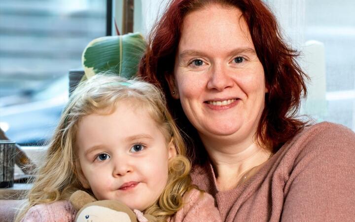 Claire met Mira