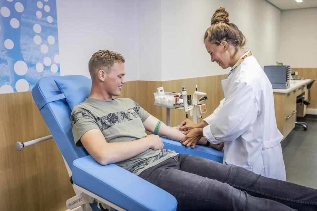 Aanprikken Sanquin