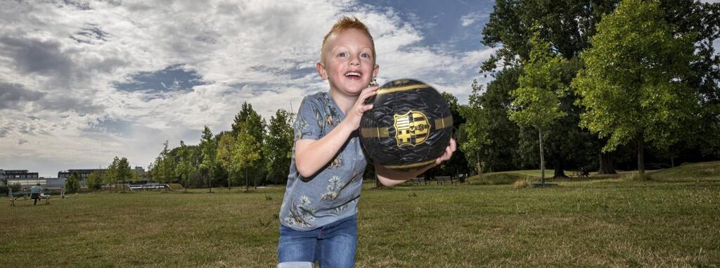 Renee Xavi, clubactie header Spieren voor spieren