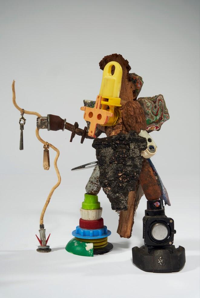Maas van Duijnhoven, The Findlings (Maastricht), 2024, Gevonden voorwerpen, ca. 30 x 30 x 30 cm