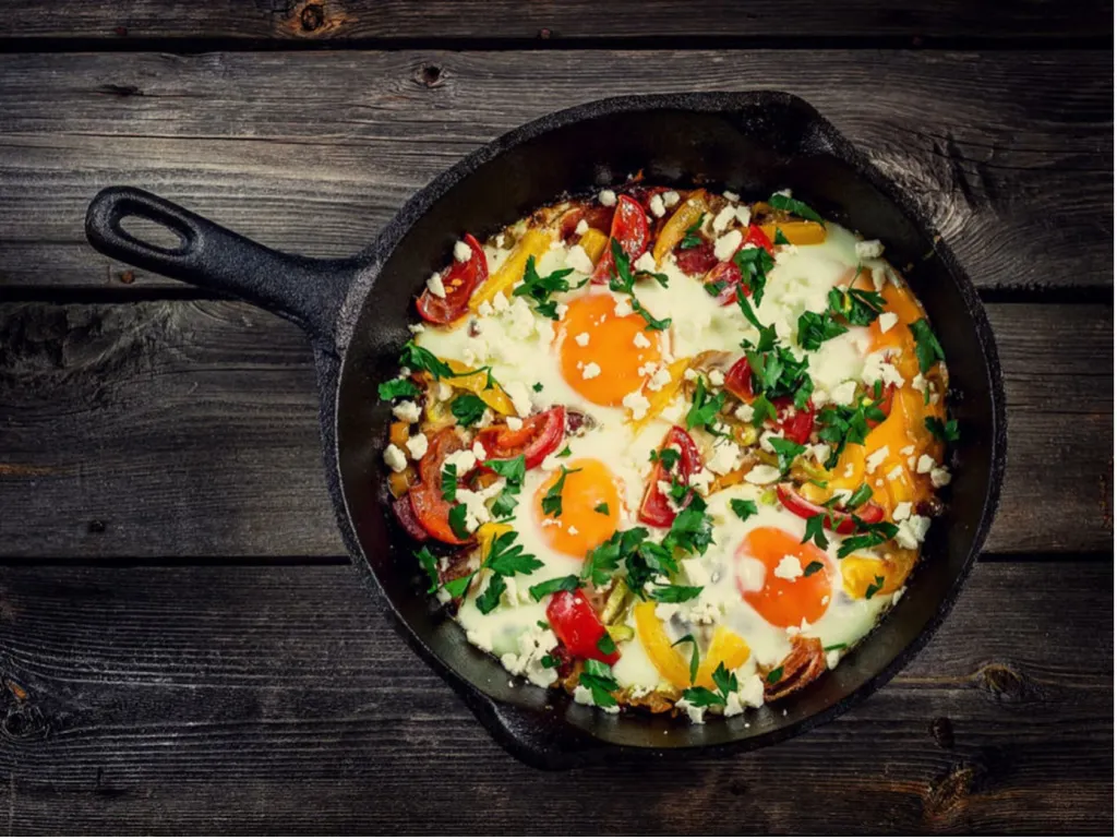 IJzerrijk Marokkaanse groenteschotel met ei