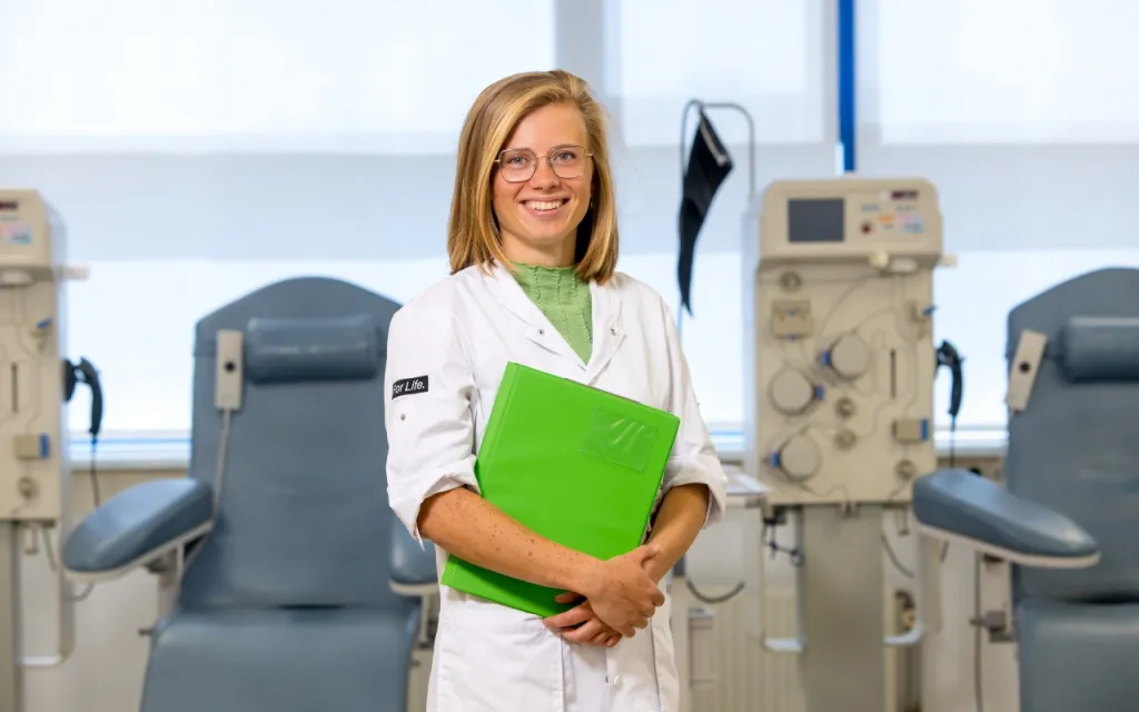 Rianne Bertens in een lab-jas