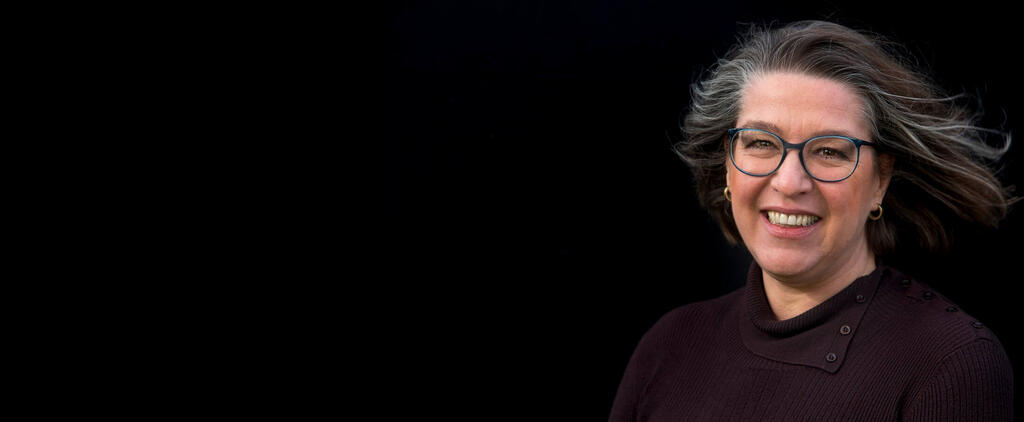Foto van Ingrid, die 150 zakken plasma ontving vanwege de ziekte HUS