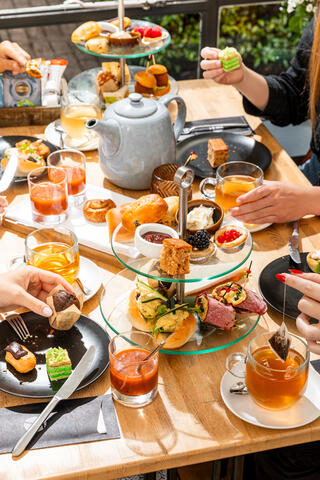 Fletcher High Tea staand