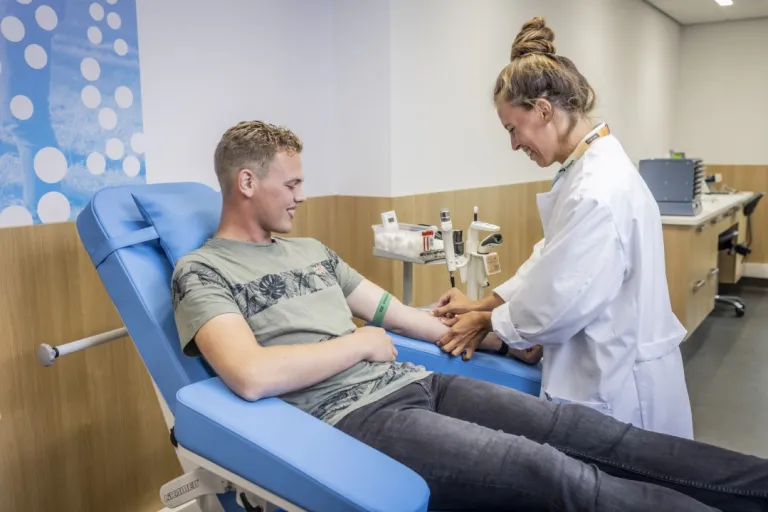 Aanprikken Sanquin