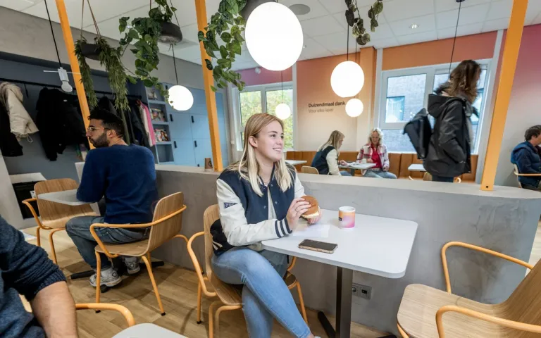 Foto van donors in het donorcafe